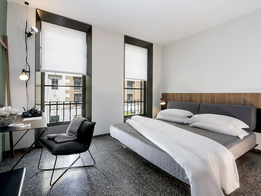 Hotel Royal Bissolati Rome Bagian luar foto